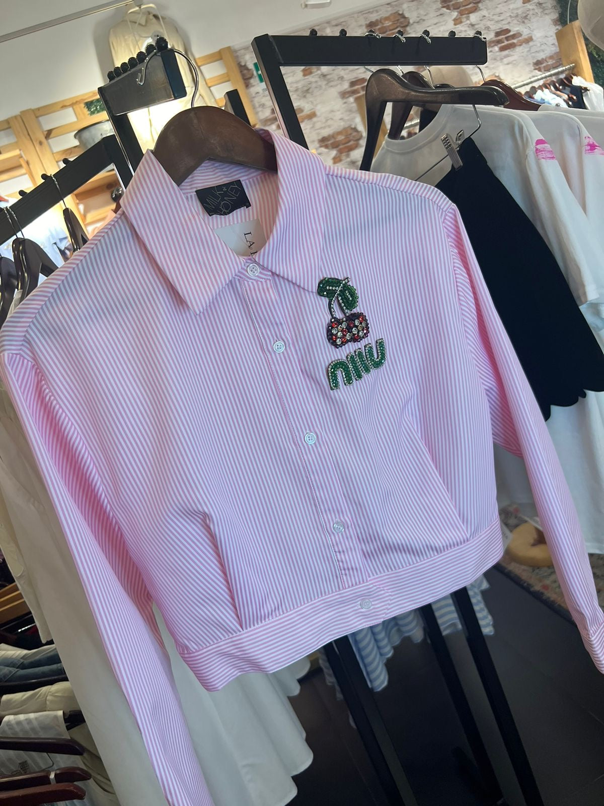 Camisa Rosa Cerezas