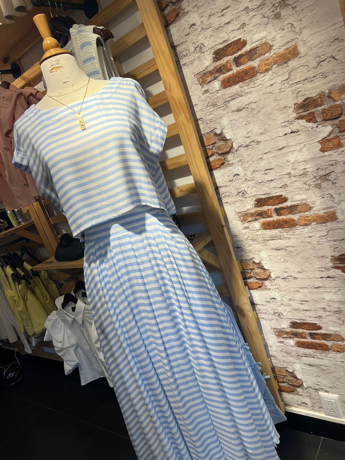 Set Rayas Azul Falda