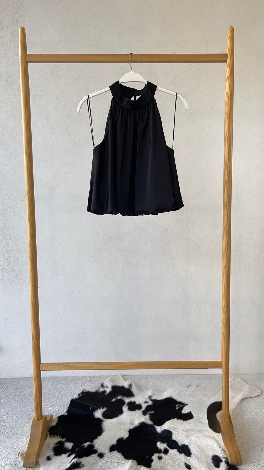 Top Halter Globo Negro